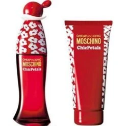 Moschino Cheap & Chic Chic Petals Confezione Regalo 30ml EDT + 50ml Lozione Per Il Corpo