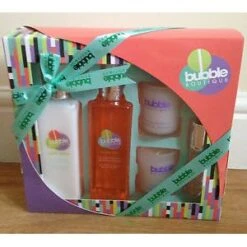Style & Grace Bubble Boutique Bathing Experience Confezione Regalo 250 Ml Mist Per Il Corpo + 250 Ml Lozione Corpo + 2 X 65 G Candele + 15 Ml EDP Roller