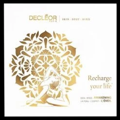 DECLÉOR Decleor Recharge Your Life Awakening Box Confezione Regalo 100 Ml Aurabsolu Spray Rinfrescante + 50 Ml Aroma Cleanse Smooth Crema Esfoliante + 50 Ml 1000 Grain Body Esfoliante + Yoga Card + Quaderno